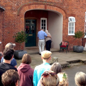 Paramartha helps Bhante back inside