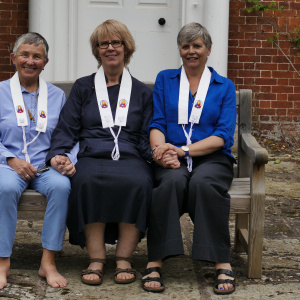 Dayanandi with Hrdayaka and Moksavadini