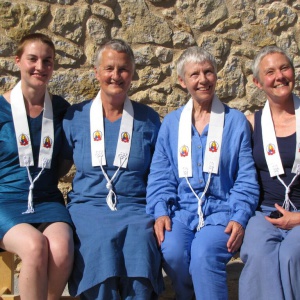 (L to R) Kusaladevi, Padmasuri (Public Preceptor), Sanghajata, Bodhipakshini