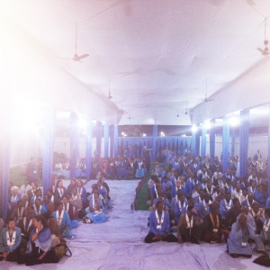 tent starting to fill...